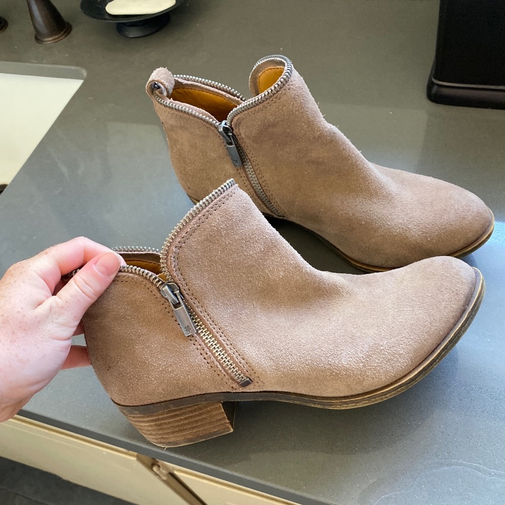 Lucky Brand booties